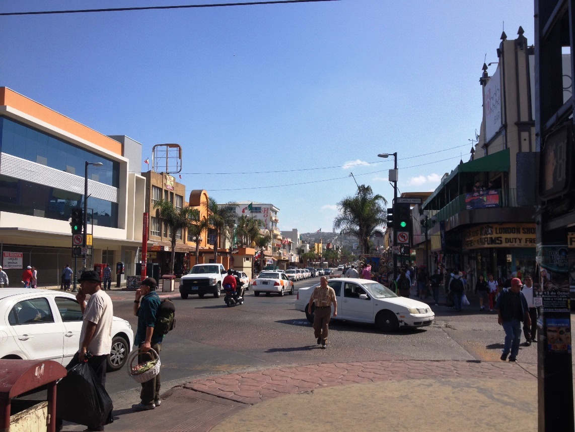 21 - Tijuana - 2013 09 - 113 - Avenue Revolucion